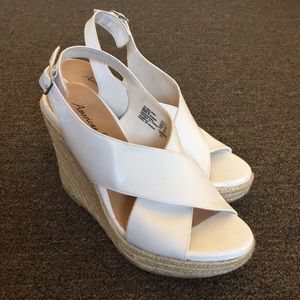 White espadrille wedge heels American Eagle